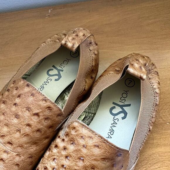 Yosi Samra Ariel Tan Leather Ostrich Print Closed Almond Toe Flat - Picture 2 of 8